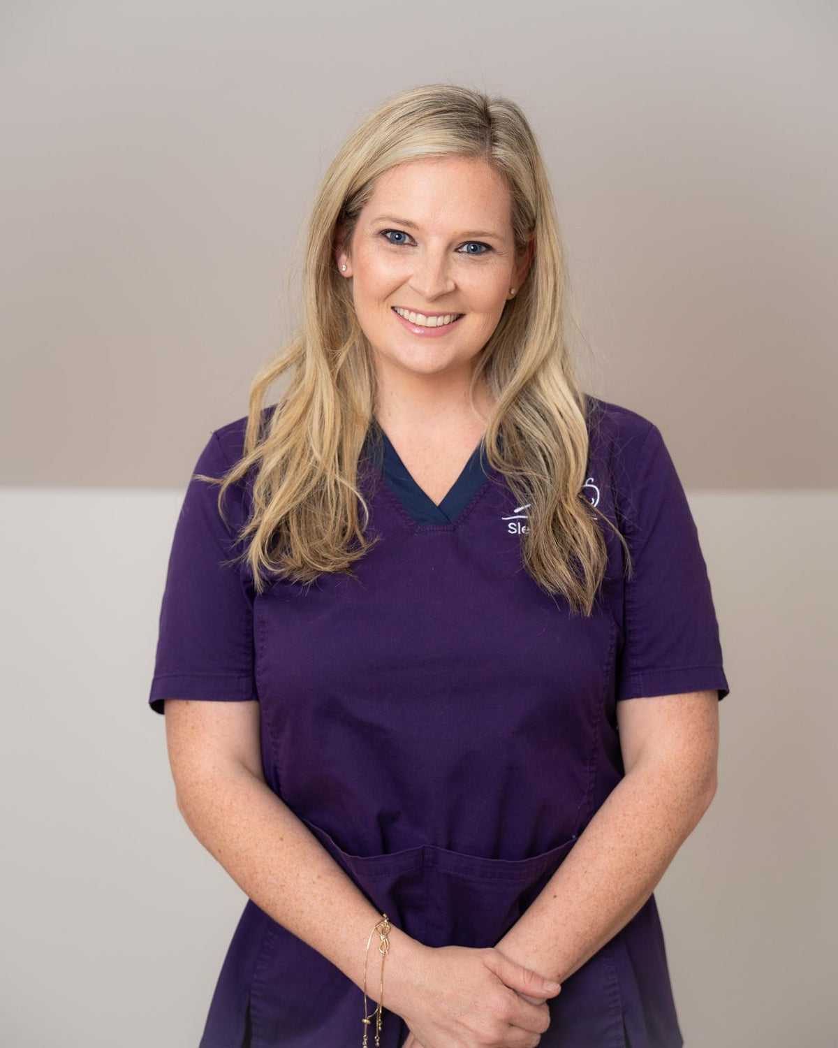 SleepBaker founder Anna Baker, whose approach guides every UAE consultant